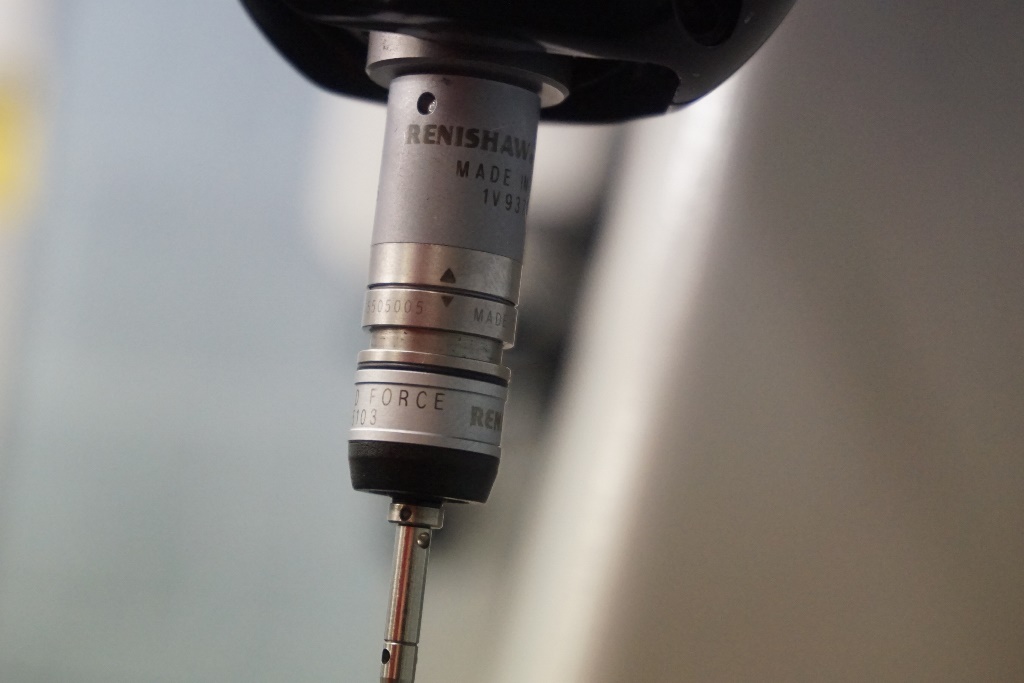 Mitutoyo Crysta Apex 544 Coordinate Measuring Machine