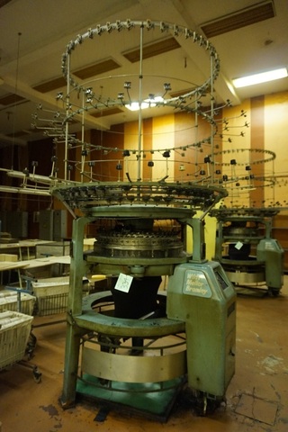 Wildt Mellor Bromley Type 9LM6 30’’ Circular Knitting Machine