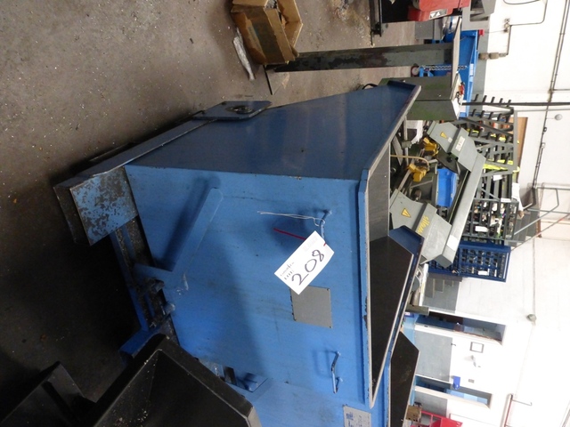 Mobile Forklift Mountable Tipping Skip/Swarf Hopper