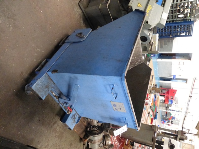 Mobile Forklift Mountable Tipping Skip/Swarf Hopper