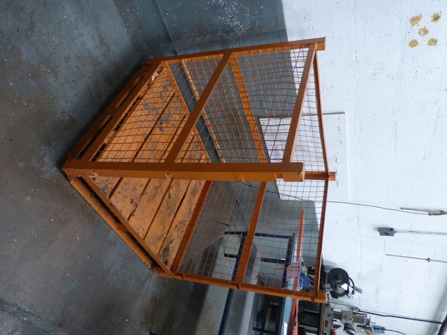 Unbadged Forklift Mountable Cage