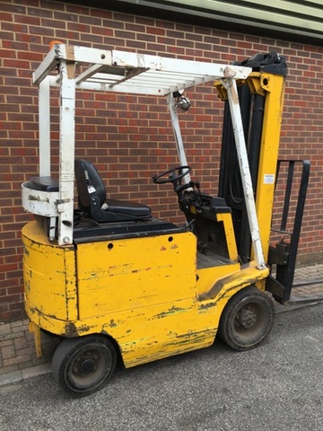 Lansing Electric Forklift with Charger