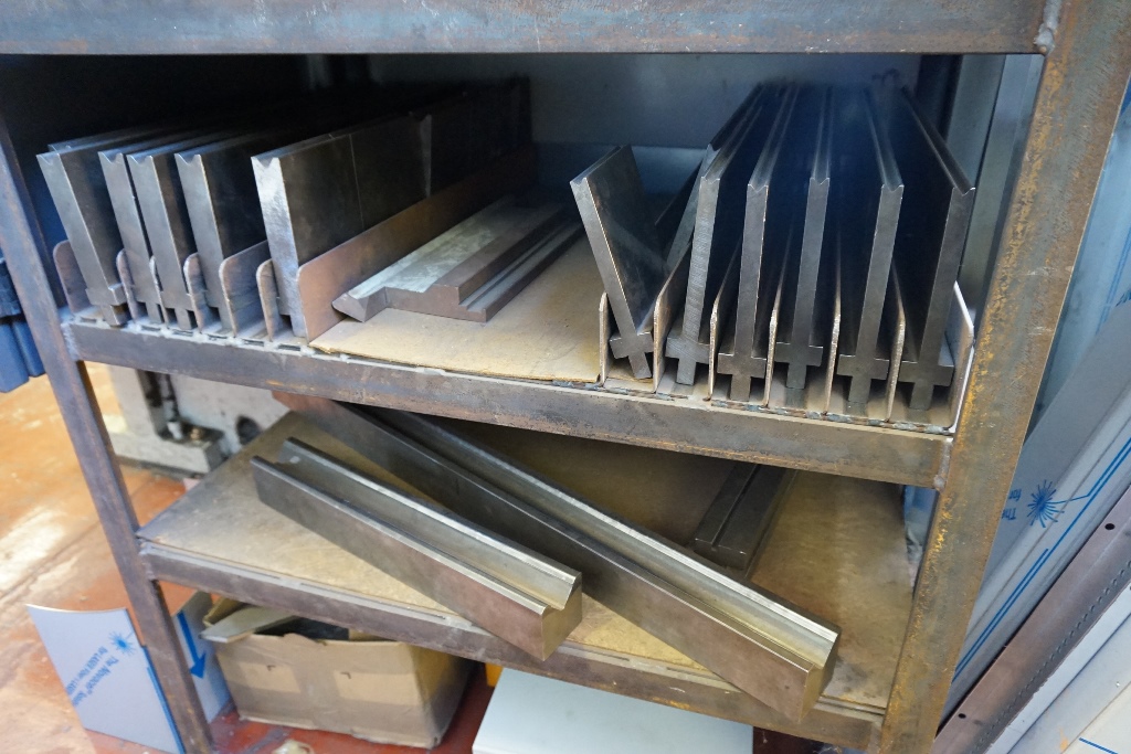 LVD Model PPEB135-3050 Pressbrake