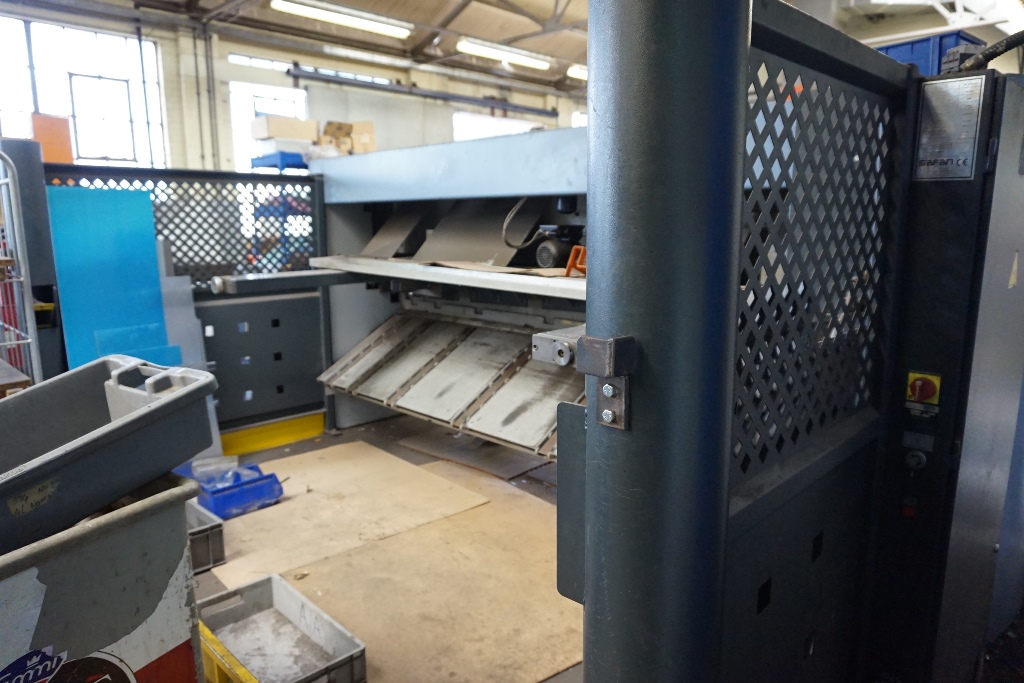 Safan Model HT310 – 6TS Guillotine