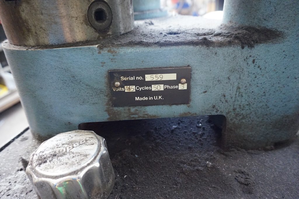 Punch Grinder with 120mm diameter Magnetic Chuck