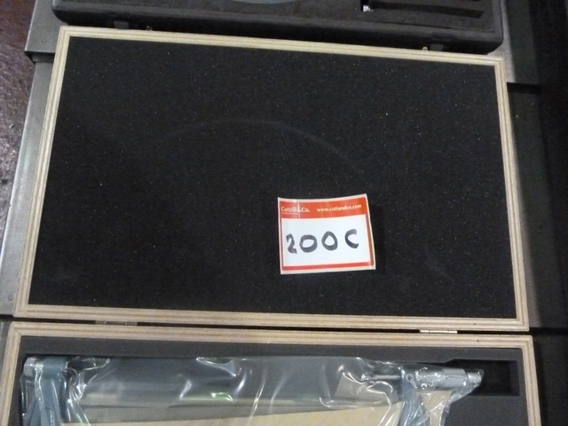 (2) 6" - 12" Micrometers, 4" - 83" inside Micrometers