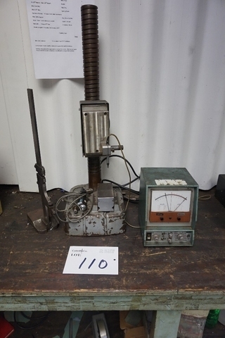 Compatator and Height Gauge