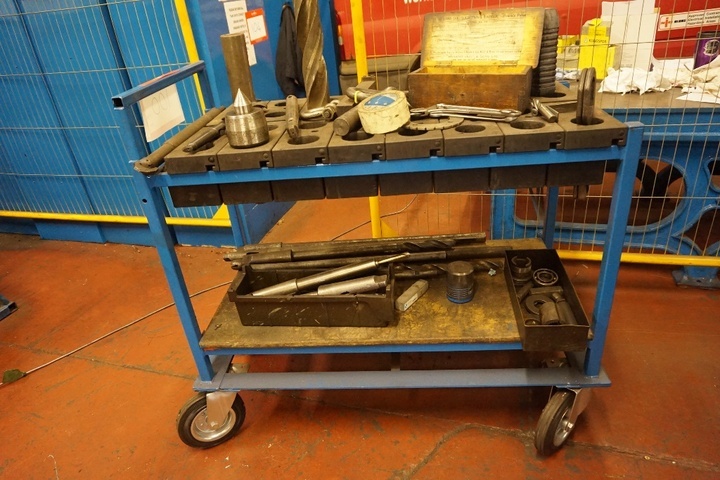 Mobile Tool Station & Quantity of Tooling