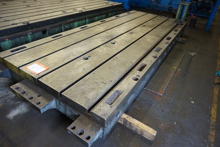 T Slotted Floor Plate 3750 x 1525mm
