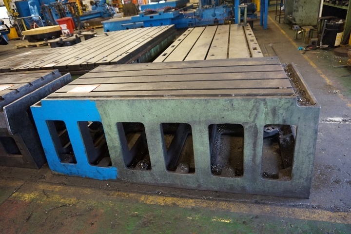 T Slotted Box Table 1630 x 815 x 650mm