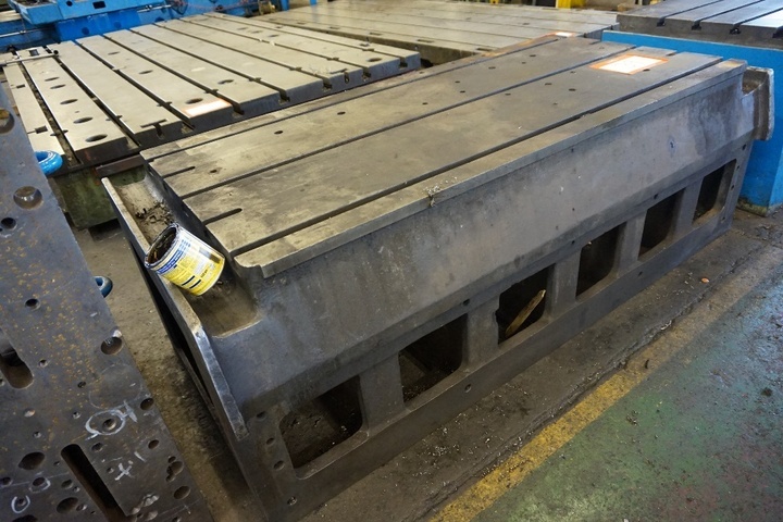 T Slotted Box Table 1630 x 770 x 650mm