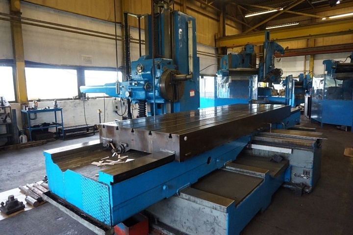 Kearns Wide Bed Table Type Horizontal Borer Model D3WB