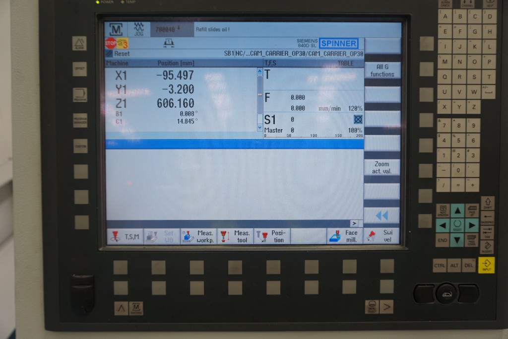 Spinner Type U5-620 5-Axis Vertical Machining Centre