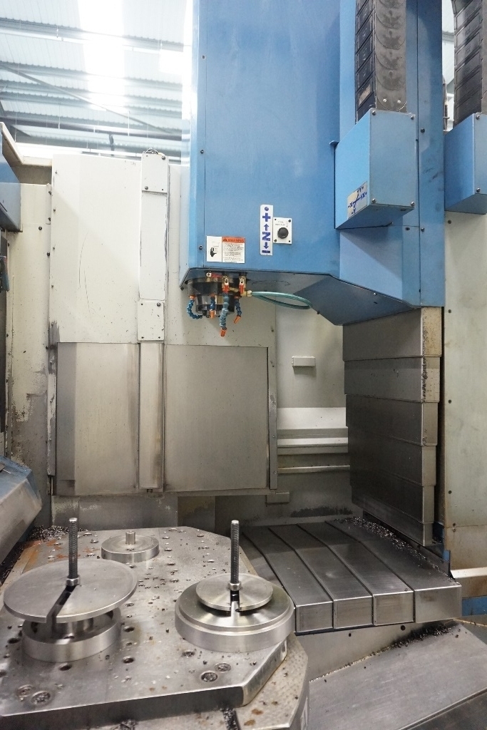 Dahlih DL-DMV800 Twin Pallet 3 Axis Vertical Machining Centre