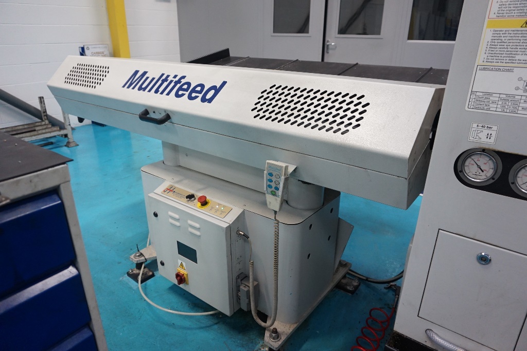 Doosan Lynx Type L220LM 2-Axis Lathe