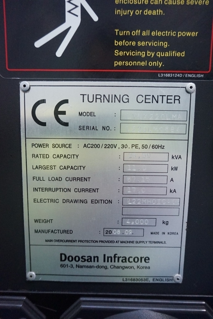 Doosan Lynx Type L220LM 2-Axis Lathe