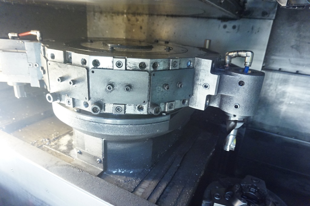 Takisawa Type TD 260 Twin Spindle CNC Lathe