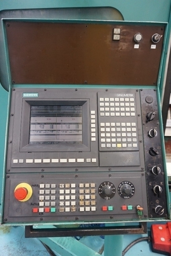 Heidimagdeburg M300 5 Axis Lathe