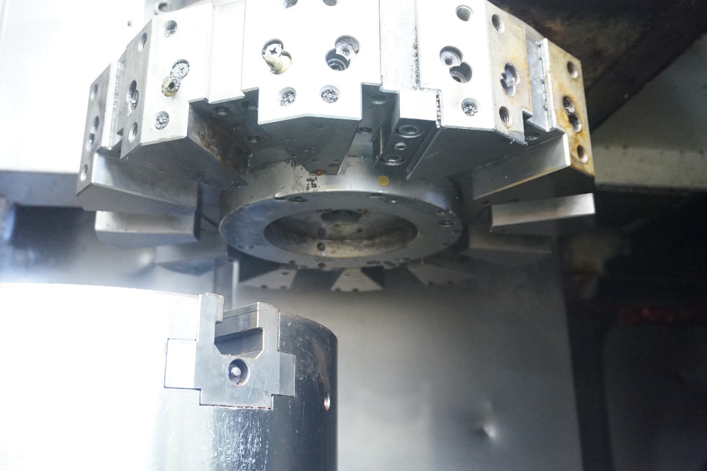 Doosan V420T Twin Spindle Vertical Lathe