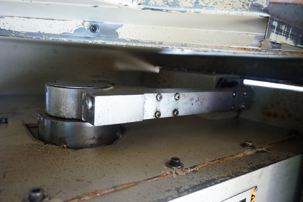 Hitachi Seiki CS25 Vertical Lathe