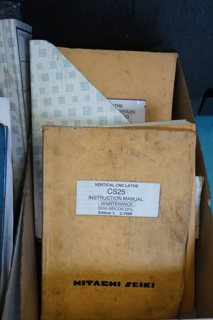 Hitachi Seiki CS25 Vertical Lathe