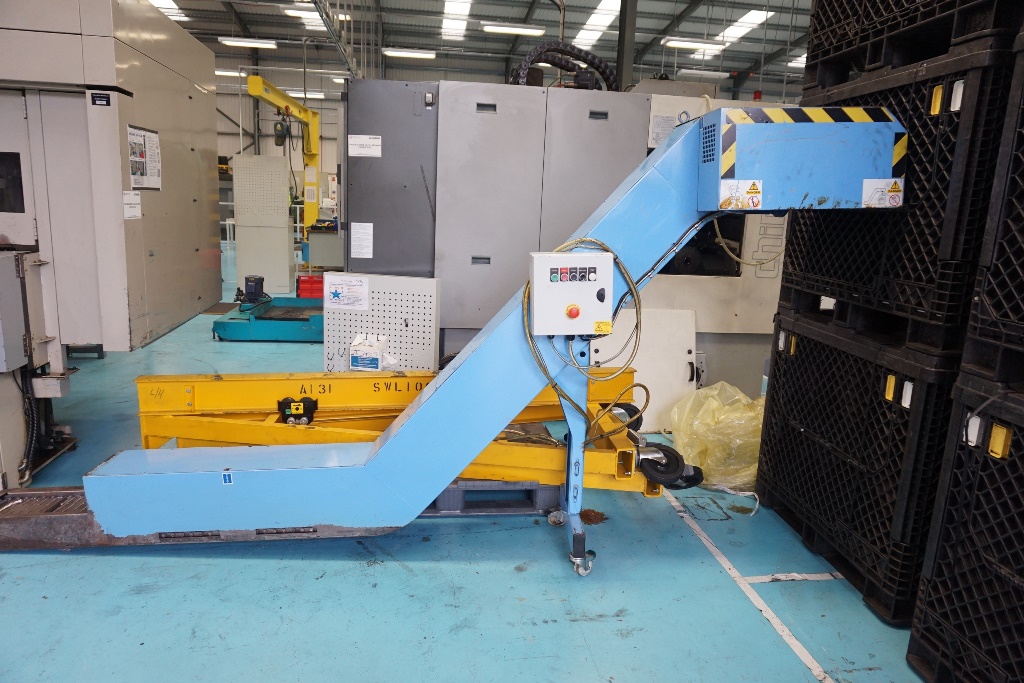 Hitachi Seiki CS25 Vertical Lathe