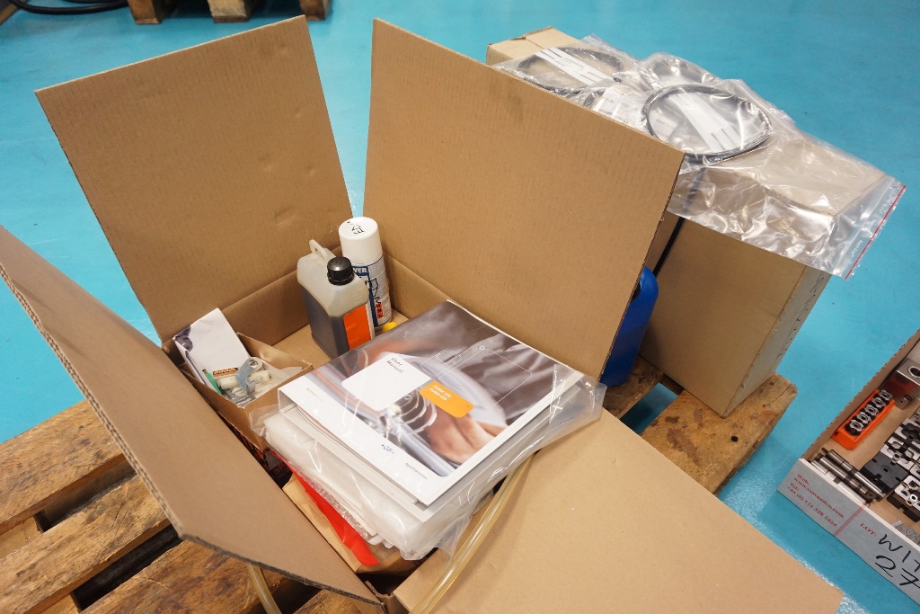 Agie Charmilles Form 200 Die Sink CNC EDM Machine