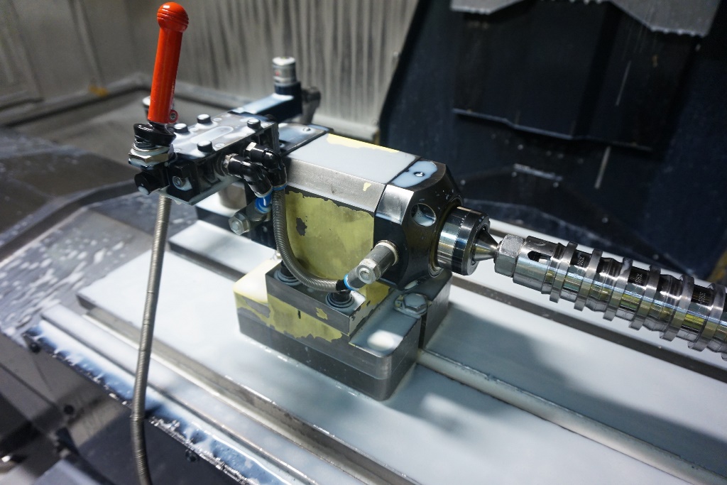 Doosan DNM 400 4th Axis Vertical Machining Centre