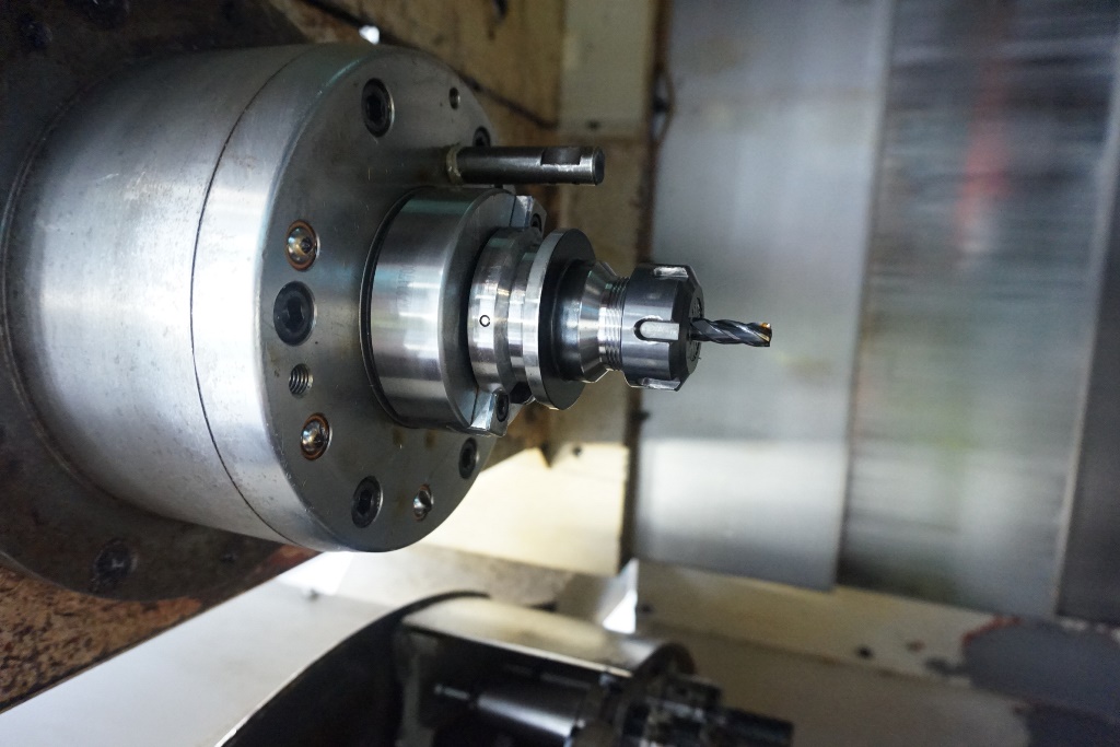 Yang SMV600 3 Axis Vertical Machining Centre