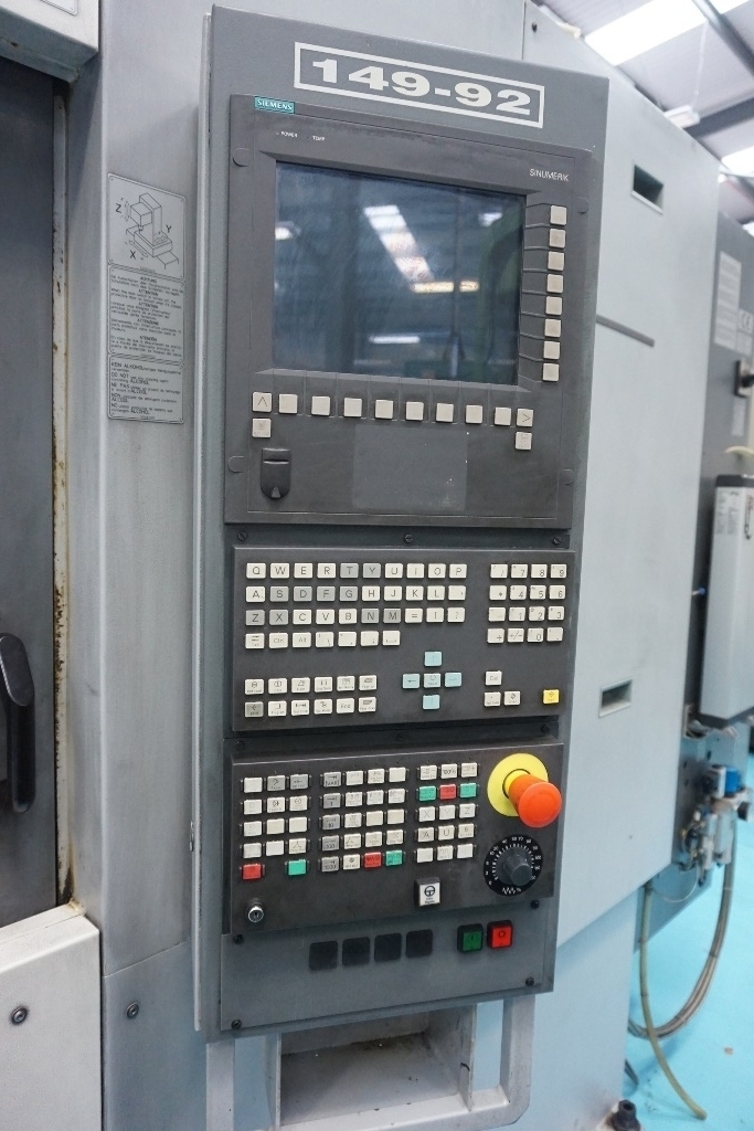 Chiron FZ15W Vertical Machining Centre