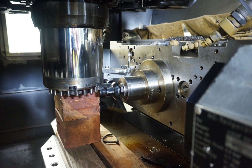 Chiron FZ15W Vertical Machining Centre