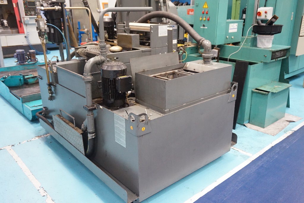 Chiron FZ15W Vertical Machining Centre