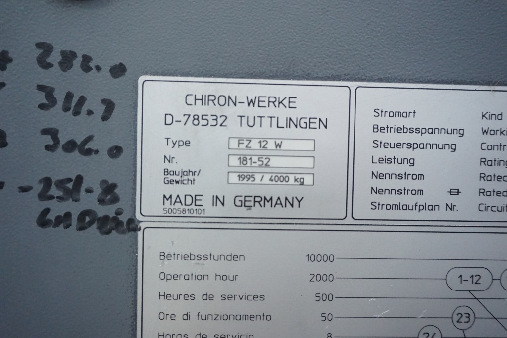 Chiron FZ12W Twin Pallet Vertical Vertical Machining Centre