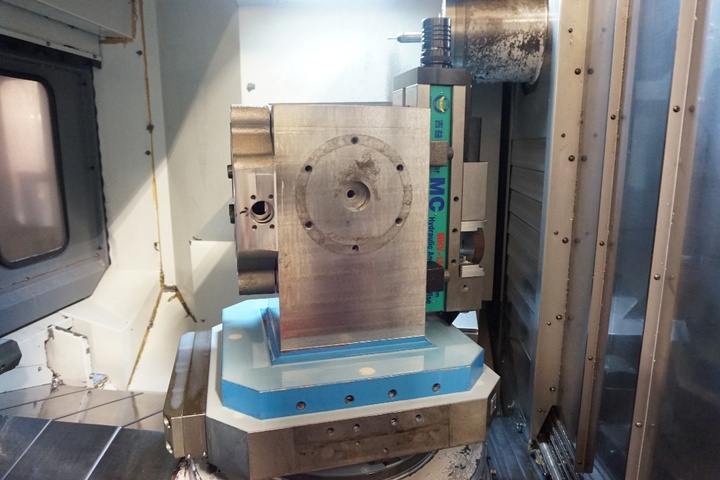 Tomb Stone 450mm x 450mm with Machine Vice