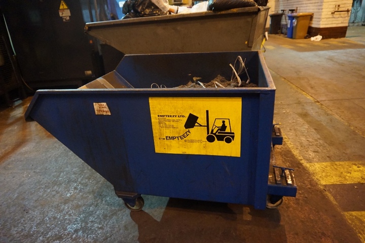 Tipping Skip - 50" x 60"