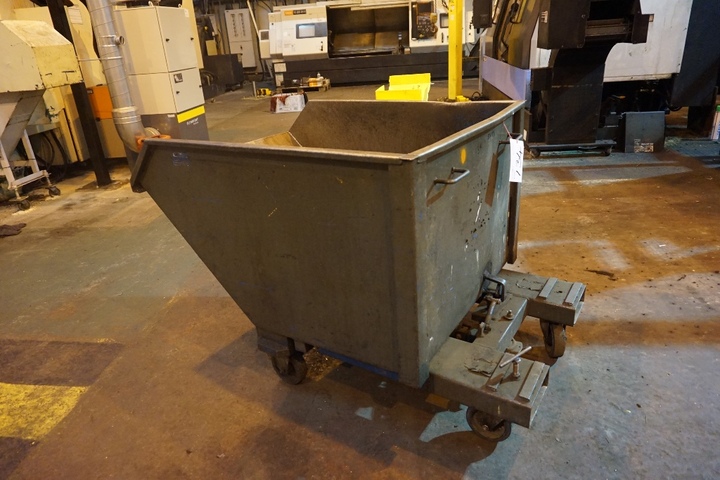 Tipping Skip - 39" x 50"