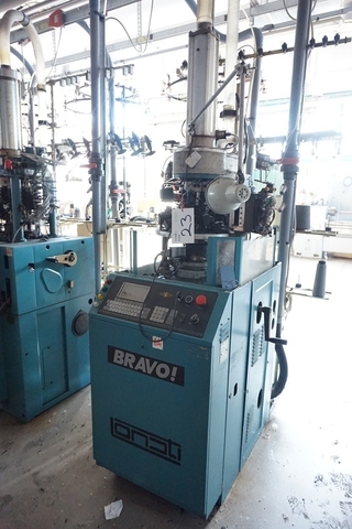 Lonati Bravo 852 Hosiery Knitting Machine; 4'' diameter; 176 Needle Count; 14 Gauge