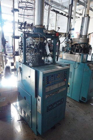 Lonati LR Junior Hosiery Knitting Machine; 4" diameter; 176 Needle Count; 14 Gauge