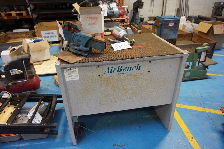 Air Bench and Spray Gun and Swivel Vice