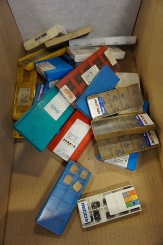 Box of Carbide Tips
