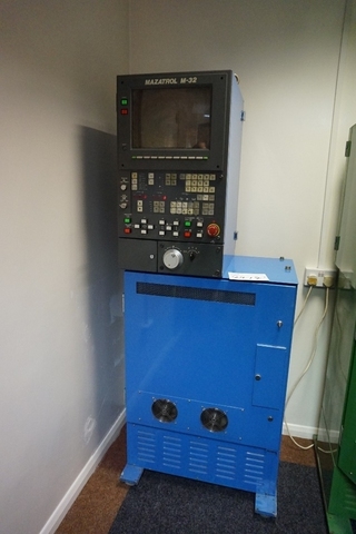 Mazatrol M-32 Training Controls