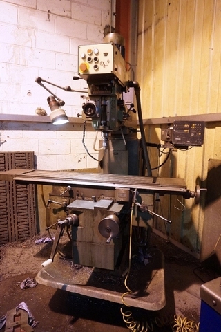TOSFNK 25A Turret Head Milling Machine