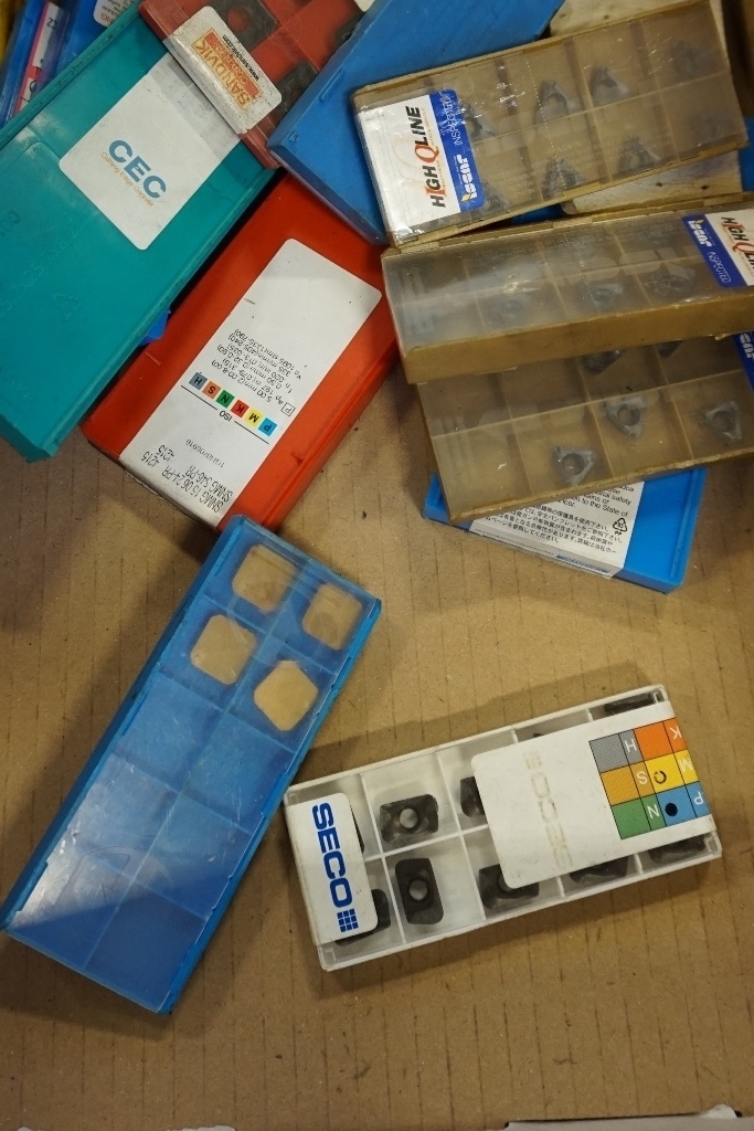 Box of Carbide Tips