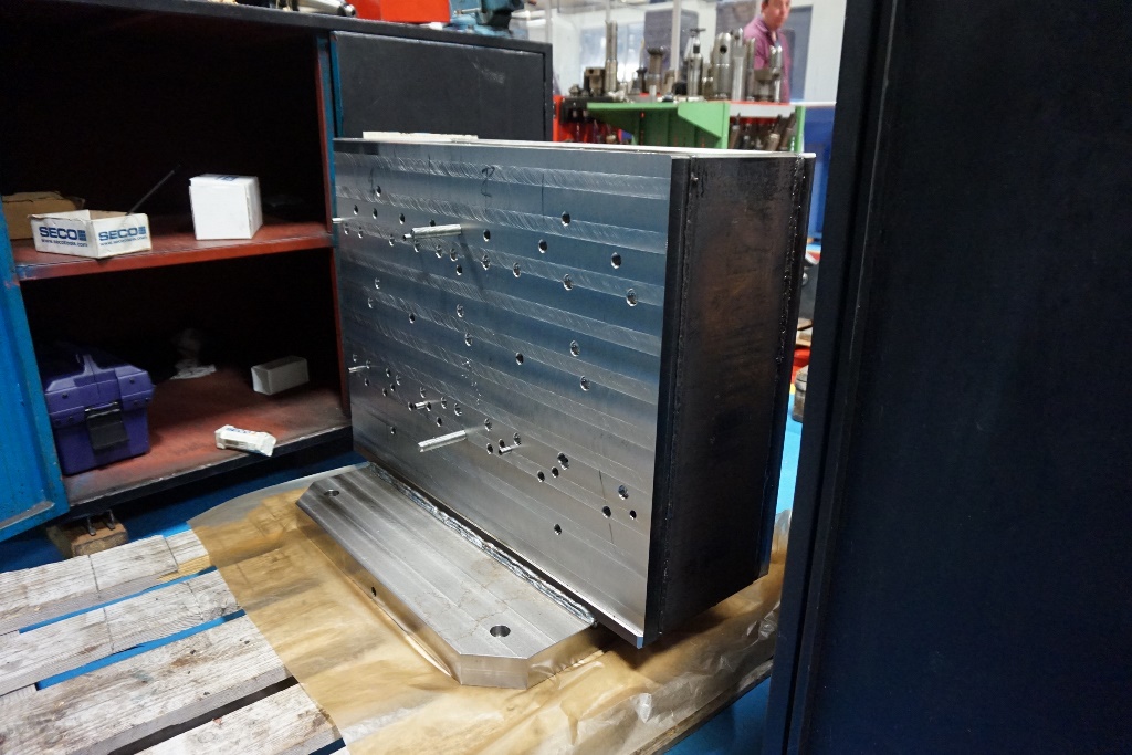 Fixture 630mm x 630mm
