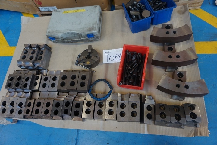(11) Sets of Jaws