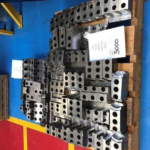 Quantity of hand and soft jaws to suit 600 mm Samchully chuck