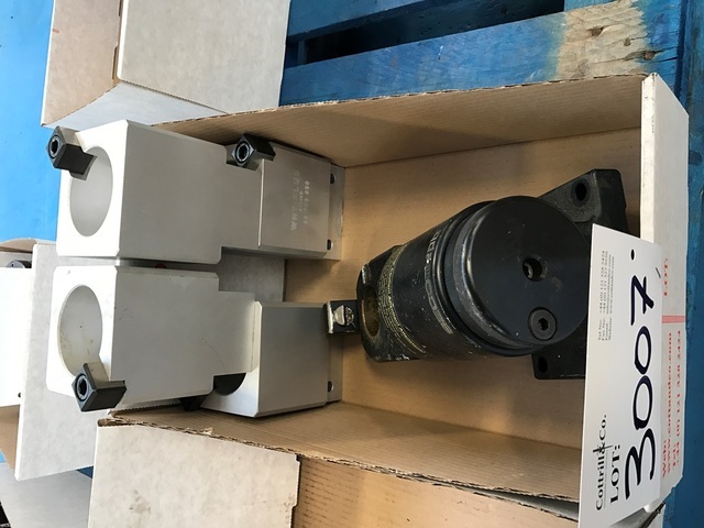 Seco Tool boy and (4) WNT Plus Tooling vice