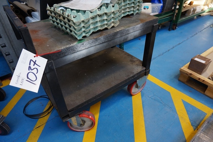 (5) Mobile Trolleys