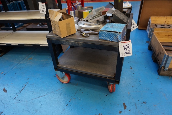 (4) Mobile Trolleys