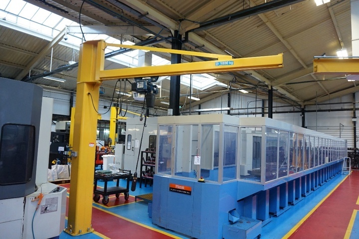 Jib Crane with Donati 1000kg Hoist